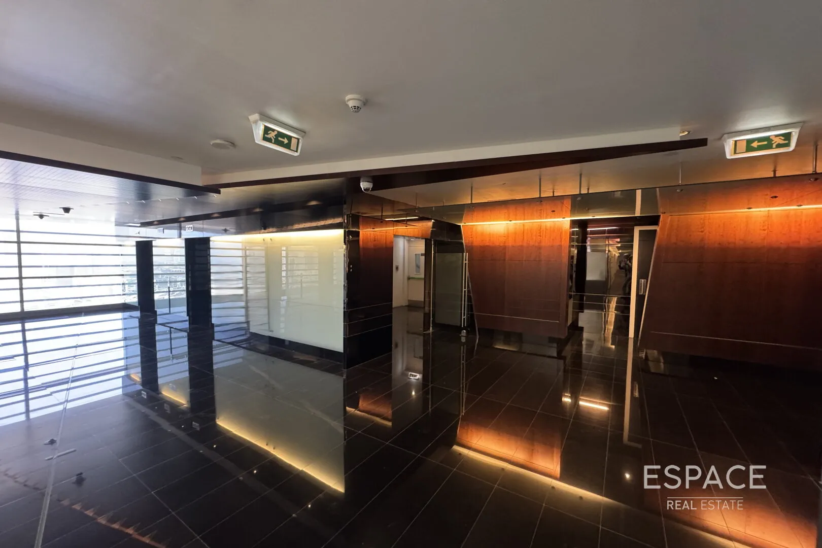PropertiesGalleryCamera