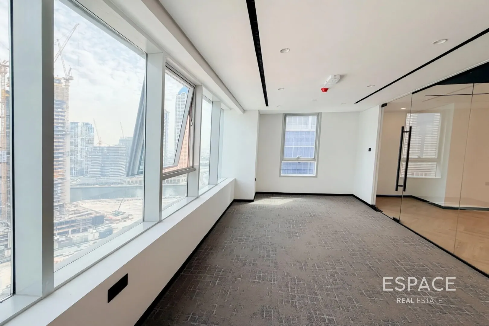 PropertiesGalleryCamera