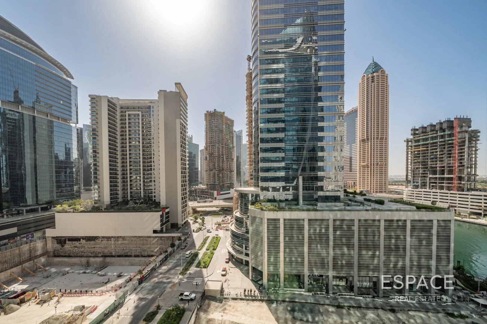 PropertiesGalleryCamera