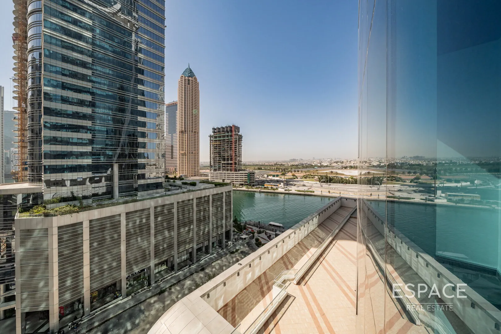 PropertiesGalleryCamera