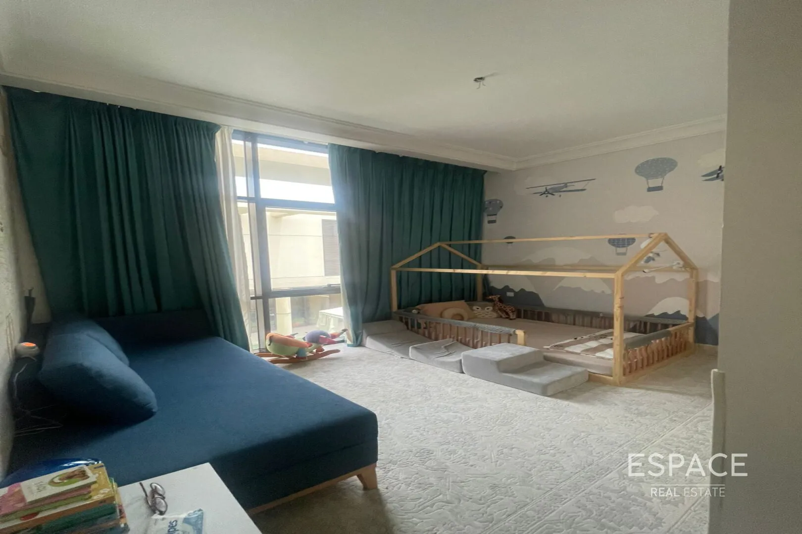 PropertiesGalleryCamera