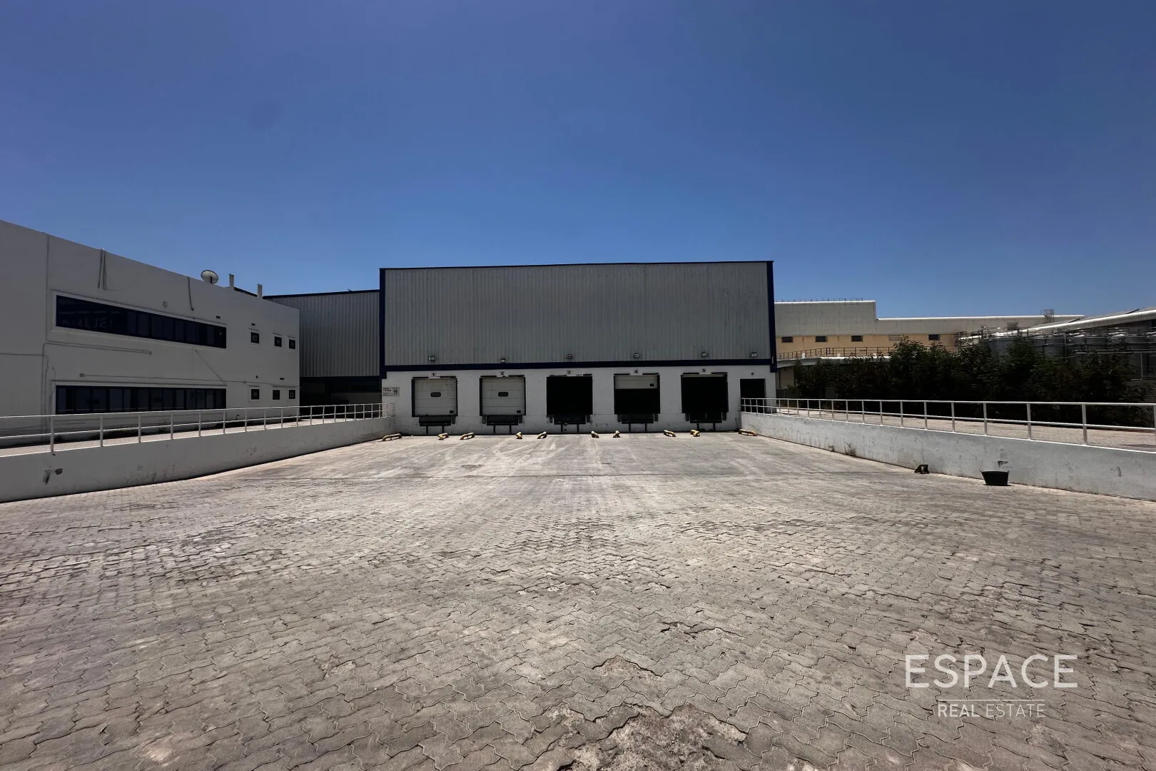 PropertiesGalleryCamera
