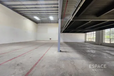 DIP 1, Dubai Investments Park, Dubai - Espace