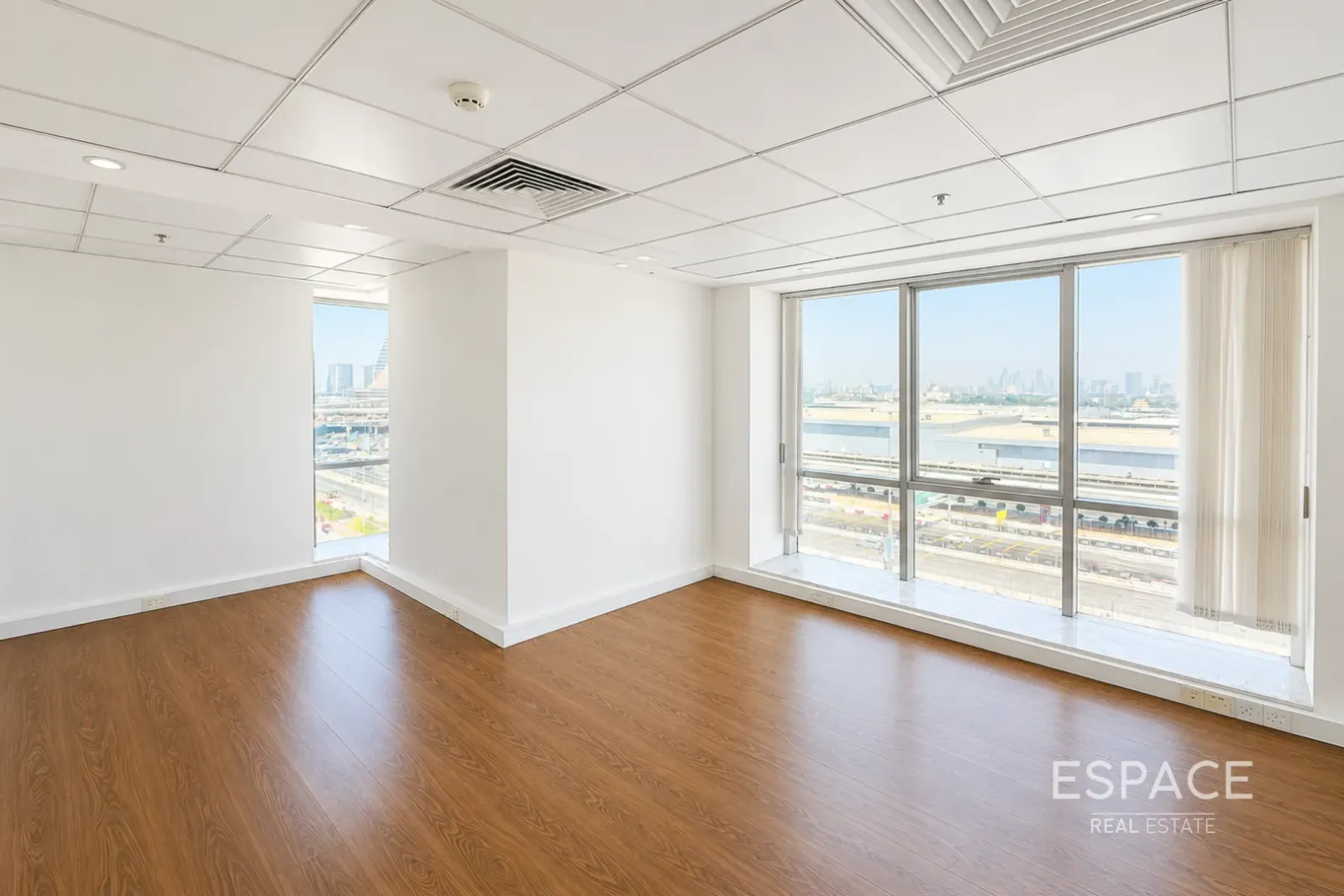 PropertiesGalleryCamera