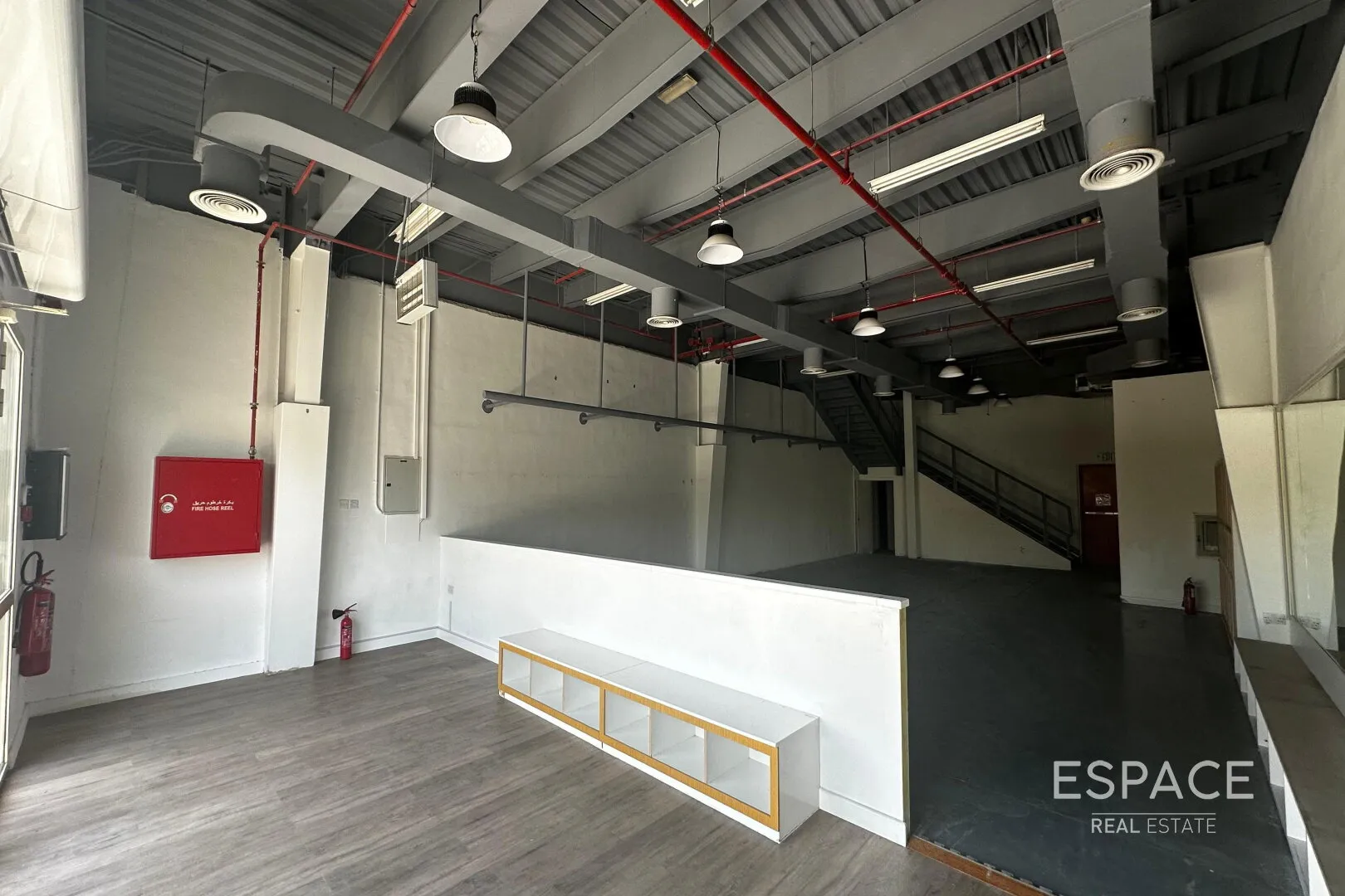 single static gallery