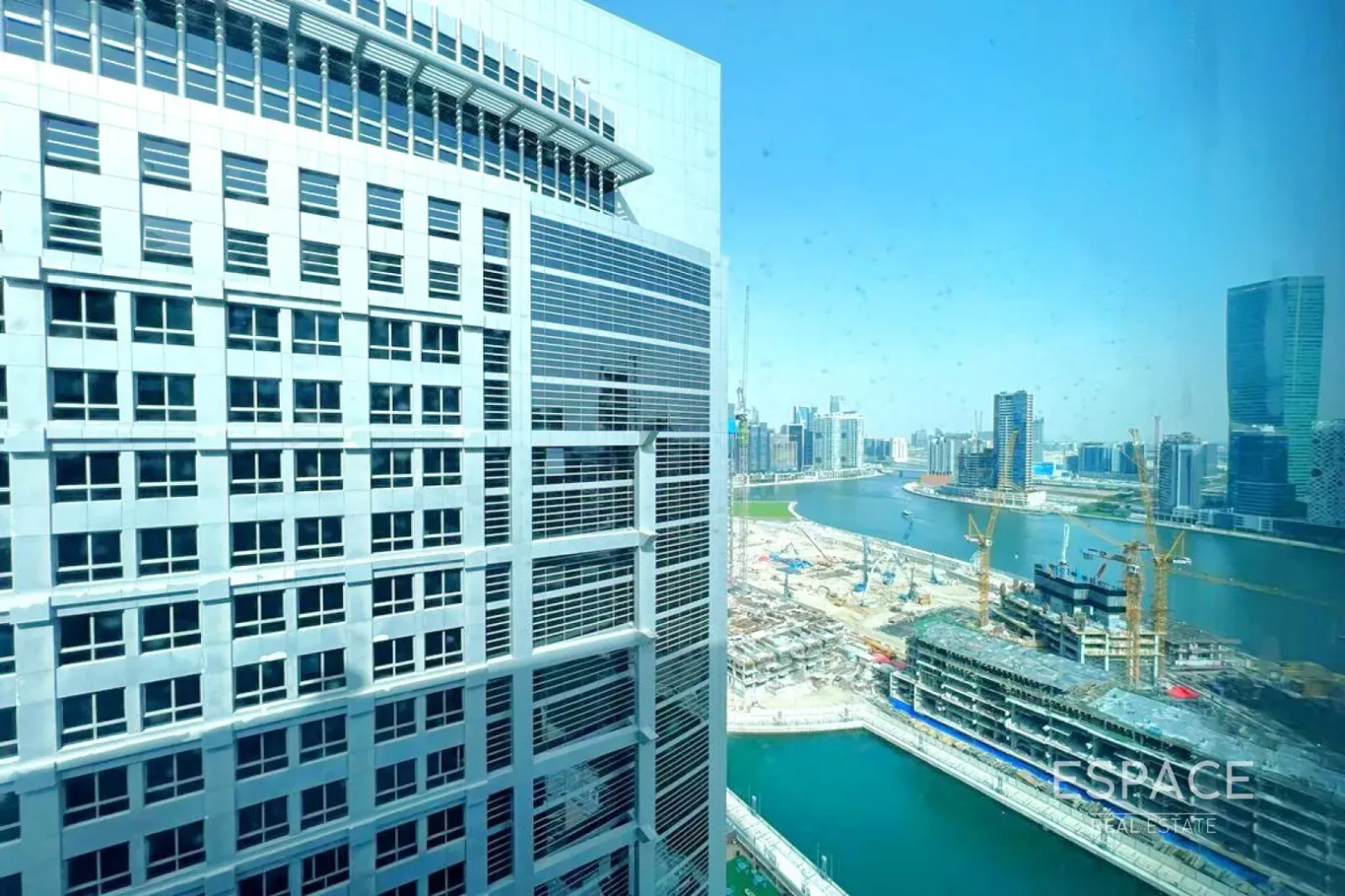 PropertiesGalleryCamera