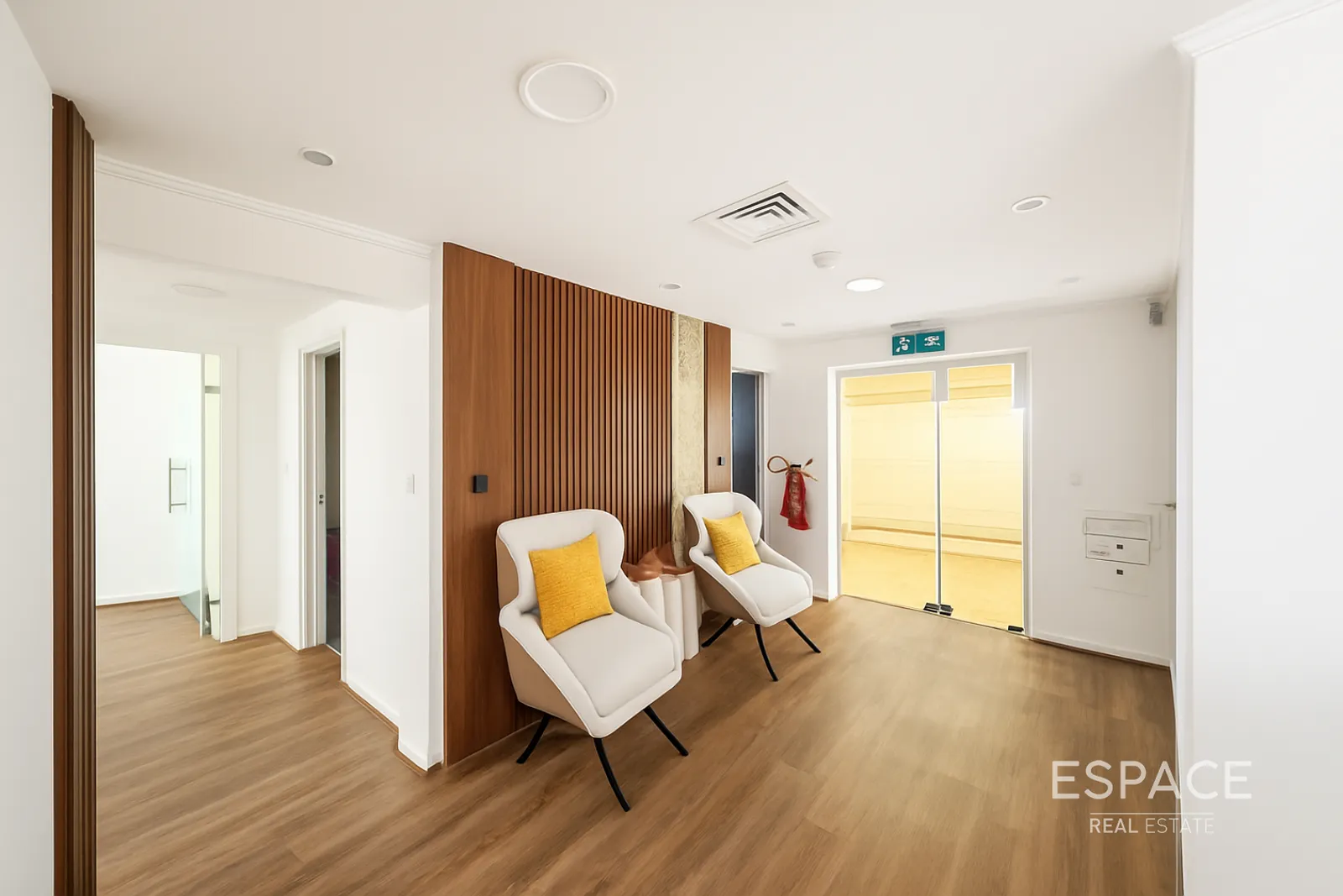 PropertiesGalleryCamera