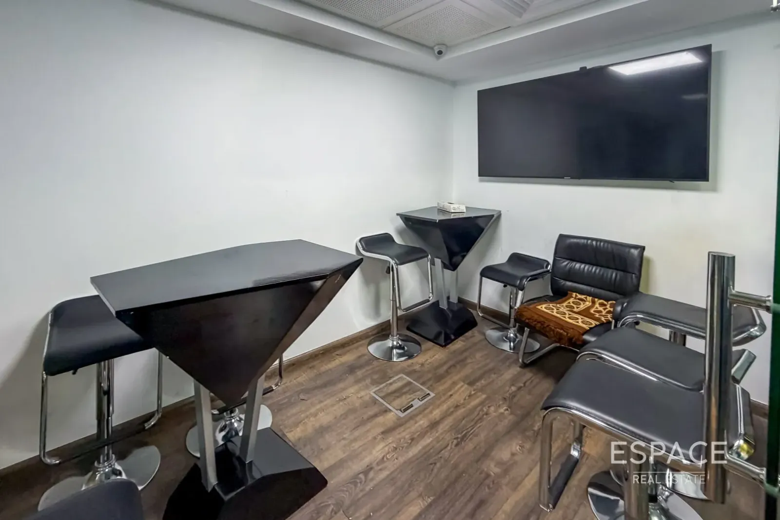 PropertiesGalleryCamera
