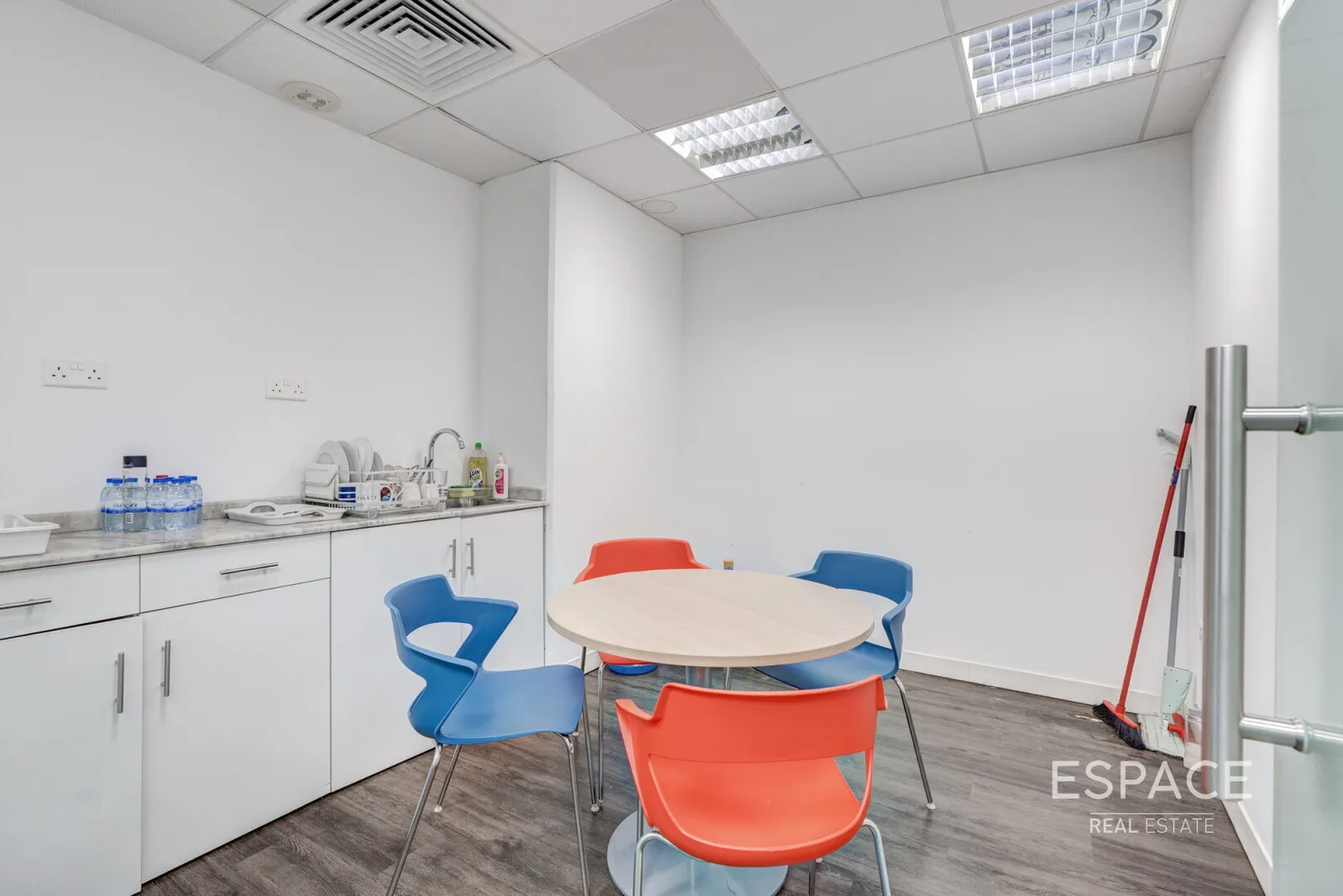 PropertiesGalleryCamera