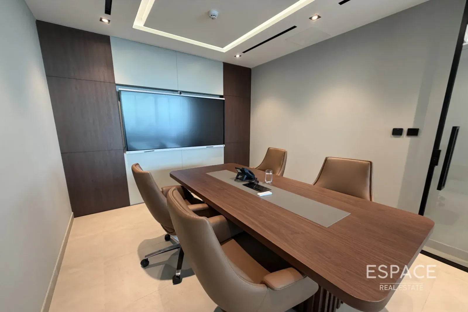 PropertiesGalleryCamera