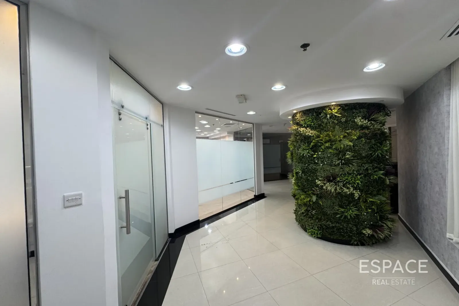 PropertiesGalleryCamera