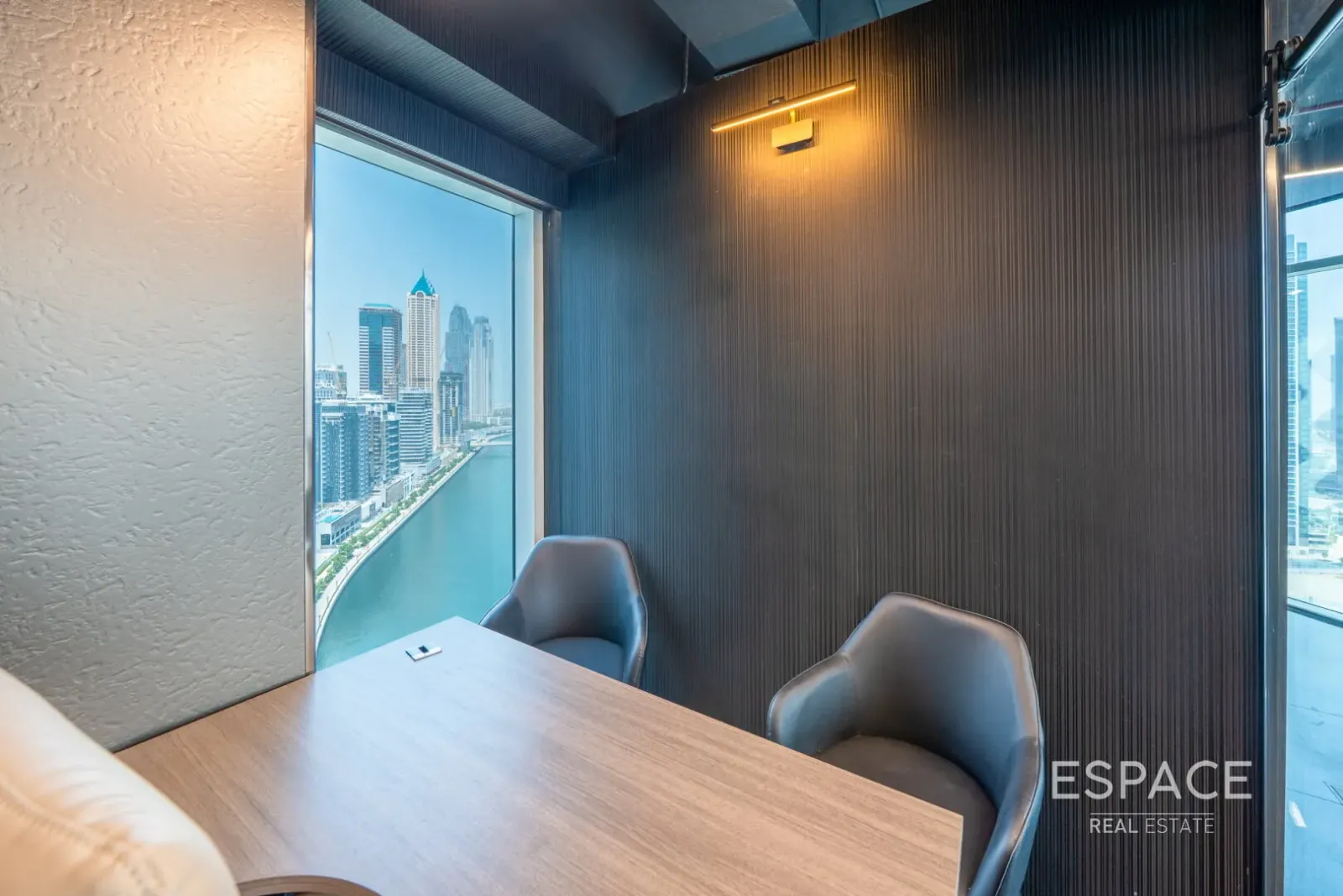 PropertiesGalleryCamera