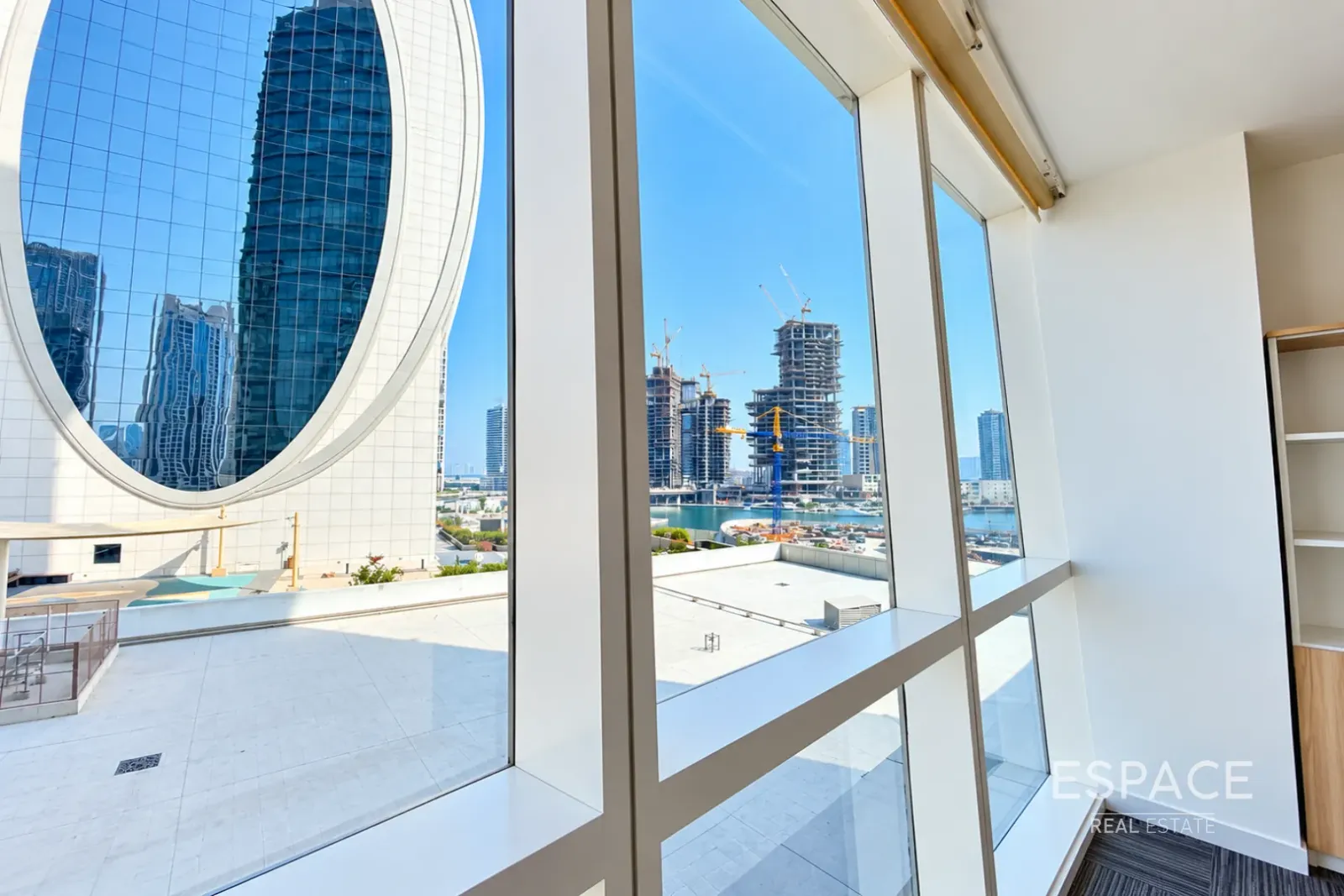 PropertiesGalleryCamera