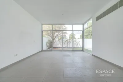 Arabella 1, Mudon, Dubai - Espace