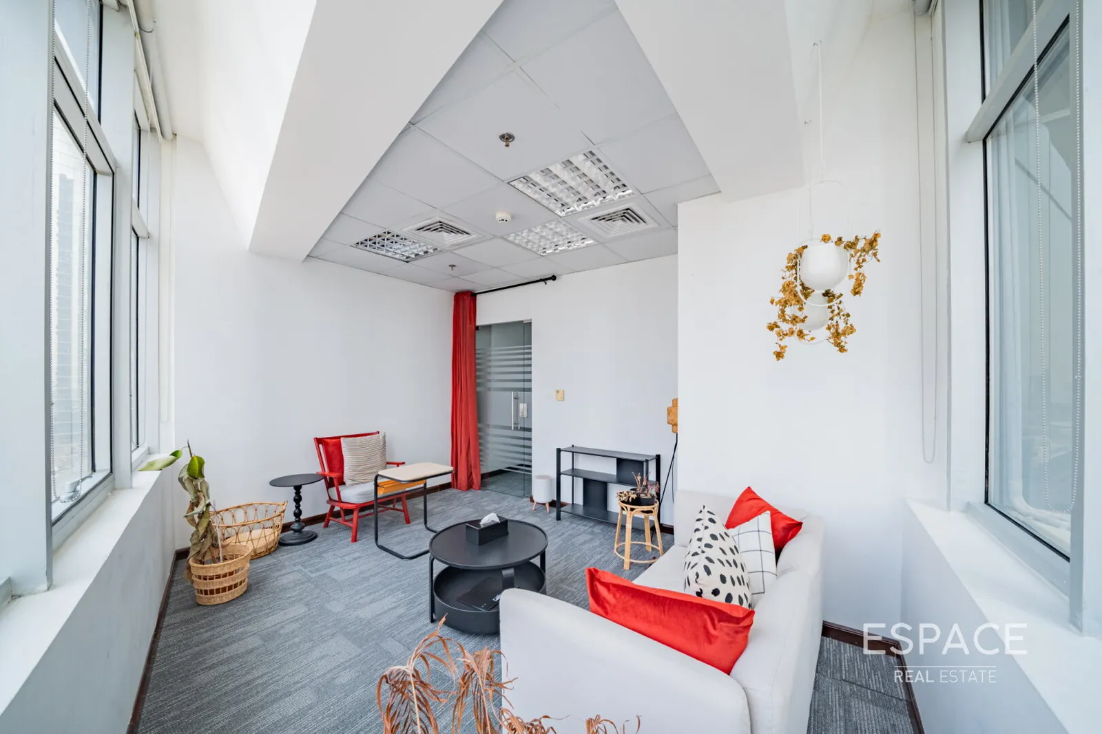 PropertiesGalleryCamera