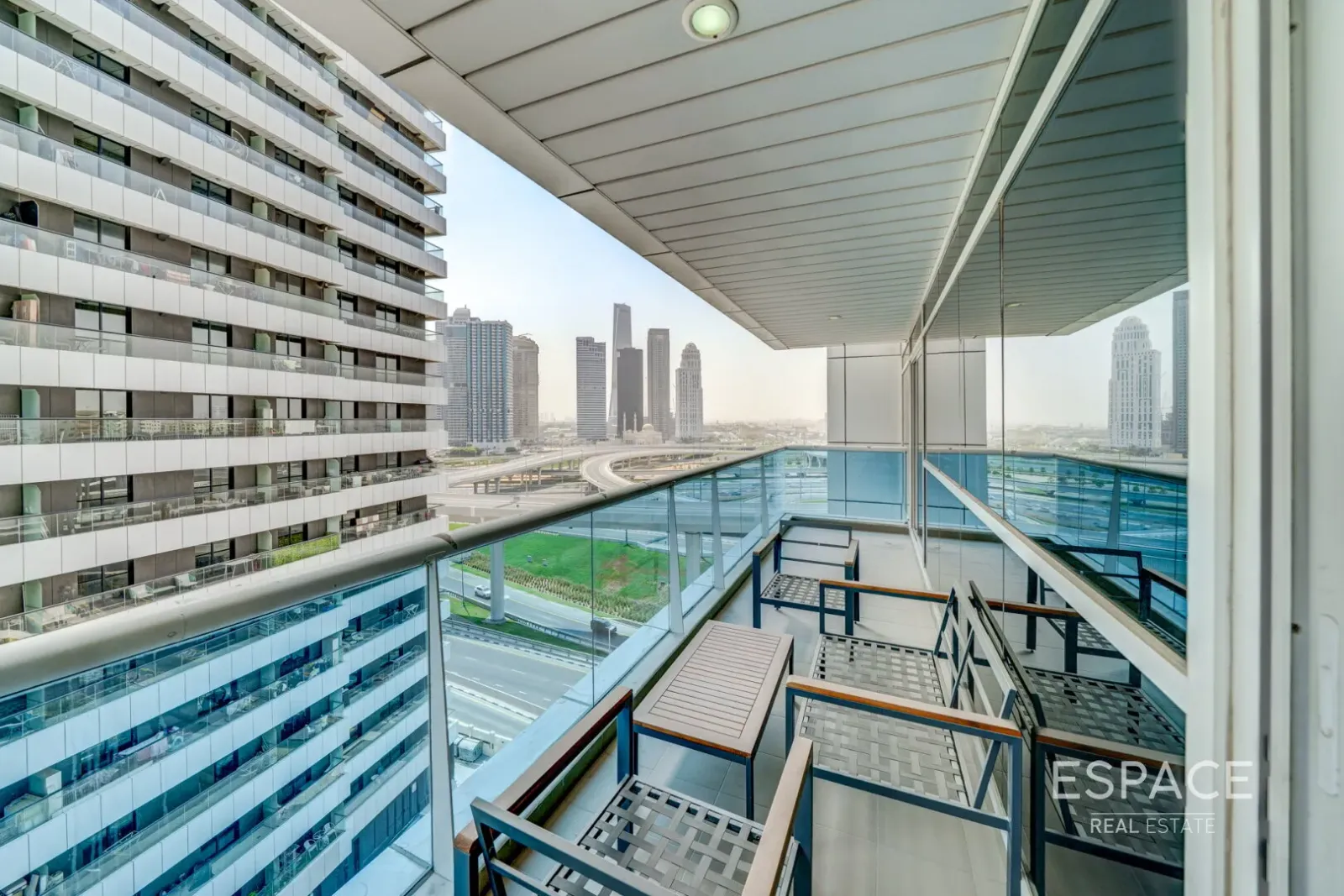 PropertiesGalleryCamera