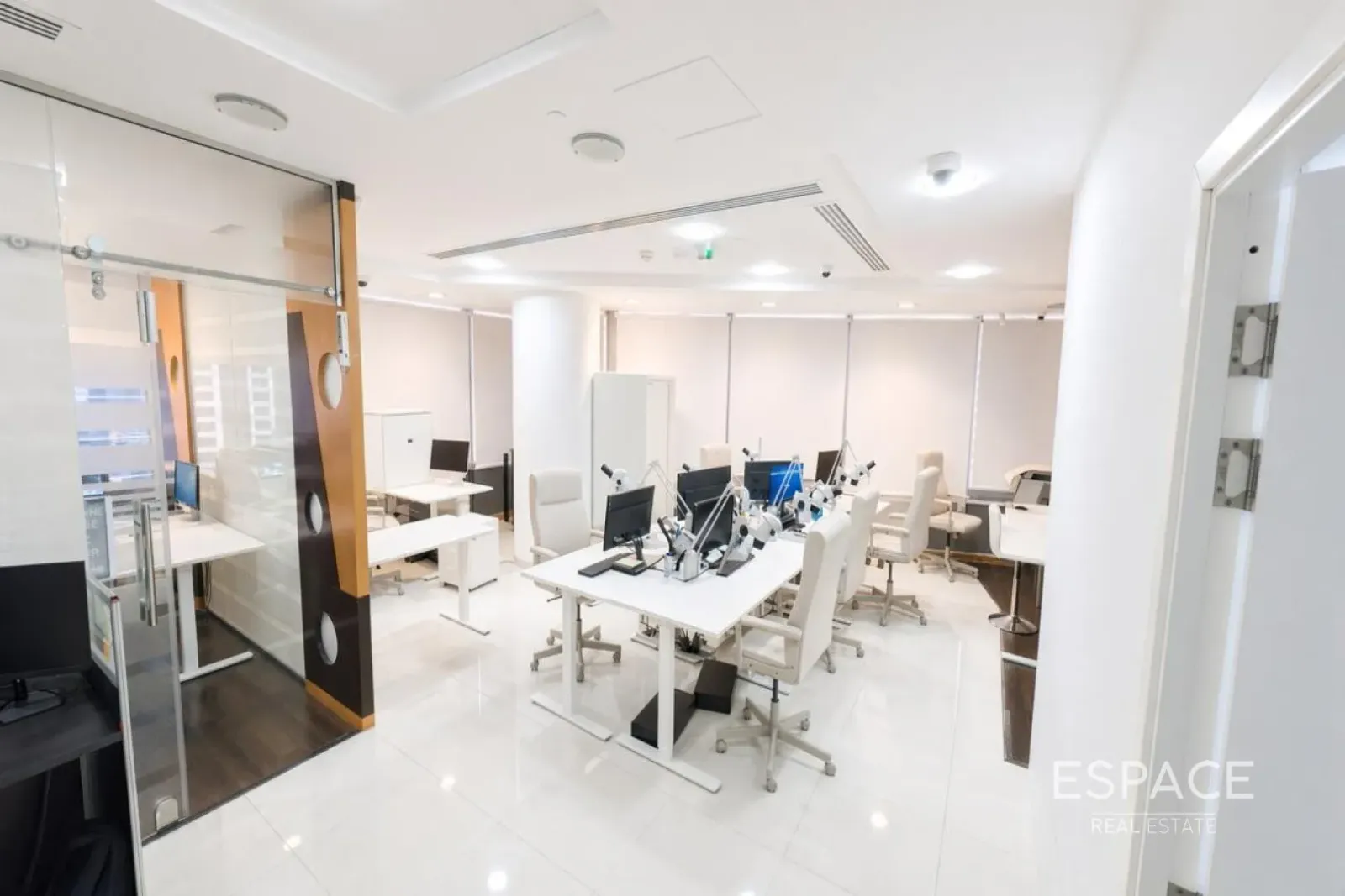 PropertiesGalleryCamera