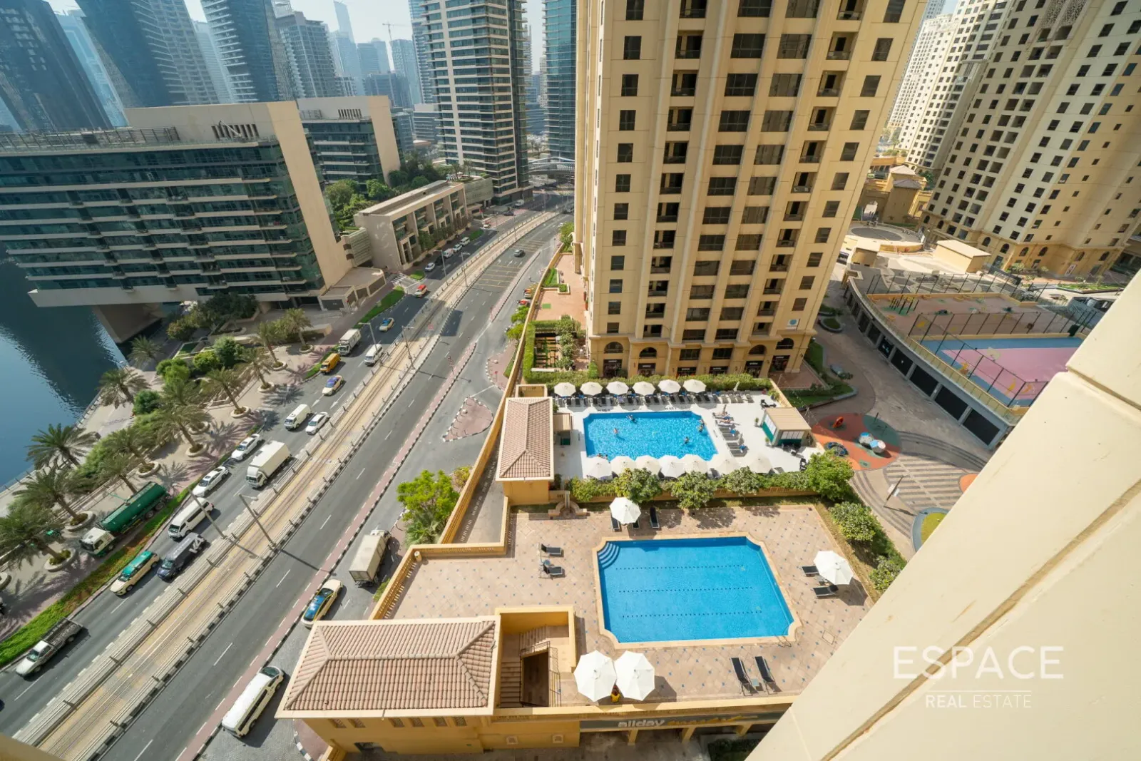 PropertiesGalleryCamera