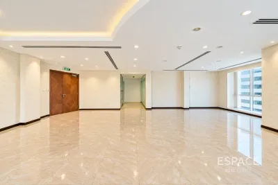 Fairmont Hotel, Sheikh Zayed Road, Dubai - Espace