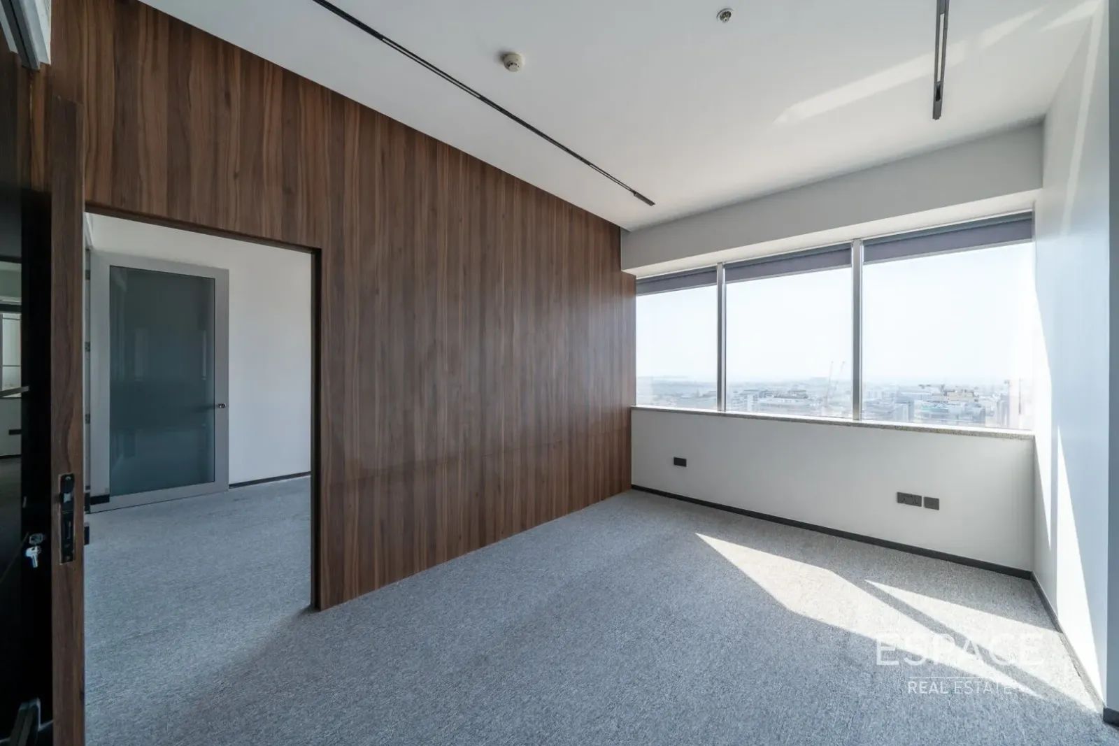 PropertiesGalleryCamera