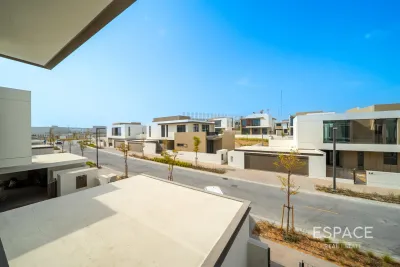 Tilal Al Furjan - Phase 2, Al Furjan, Dubai - Espace