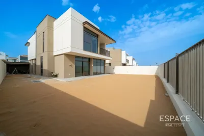 Tilal Al Furjan - Phase 2, Al Furjan, Dubai - Espace