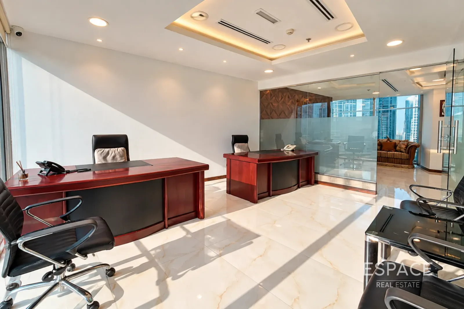 PropertiesGalleryCamera