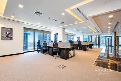 The Burlington Tower, Business Bay, Dubai - Espace
