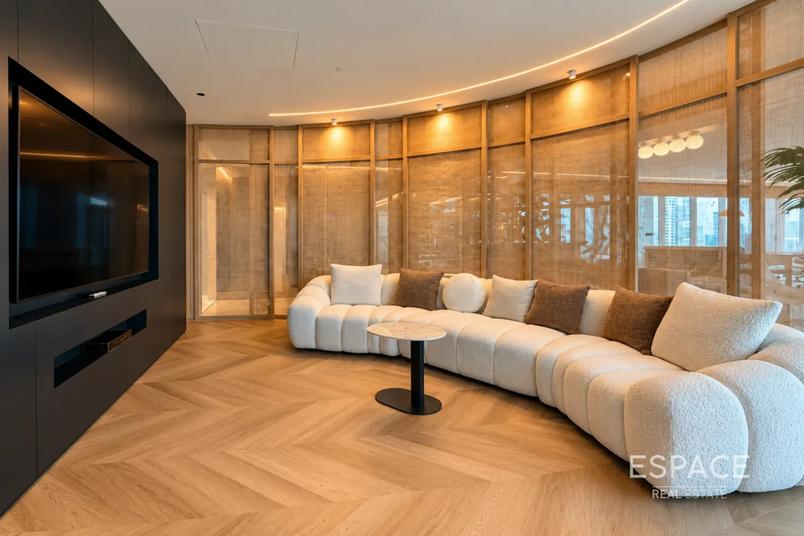 PropertiesGalleryCamera