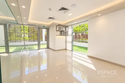Aspect Tower, Business Bay, Dubai - Espace