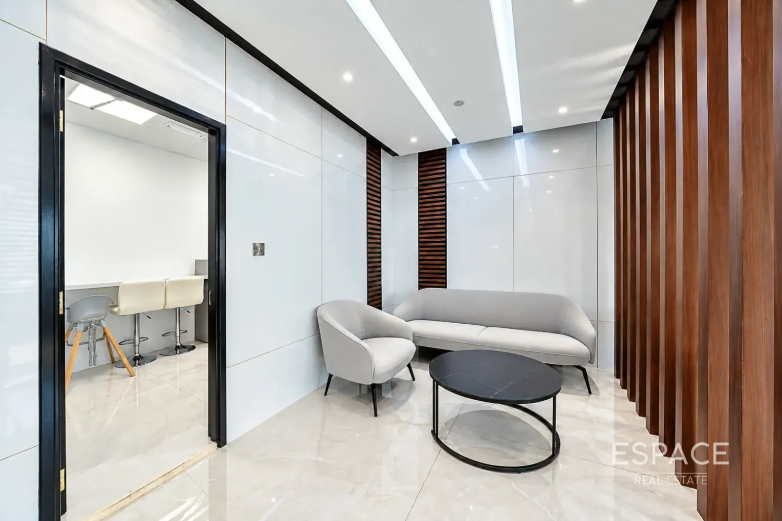 PropertiesGalleryCamera