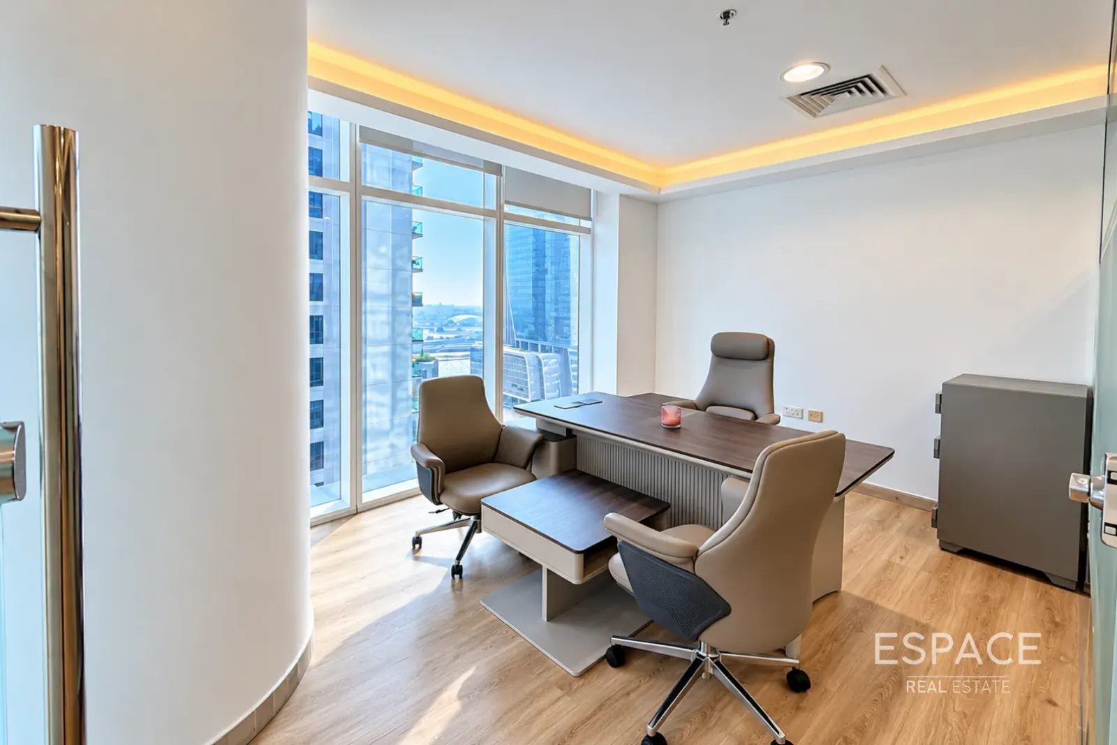 PropertiesGalleryCamera
