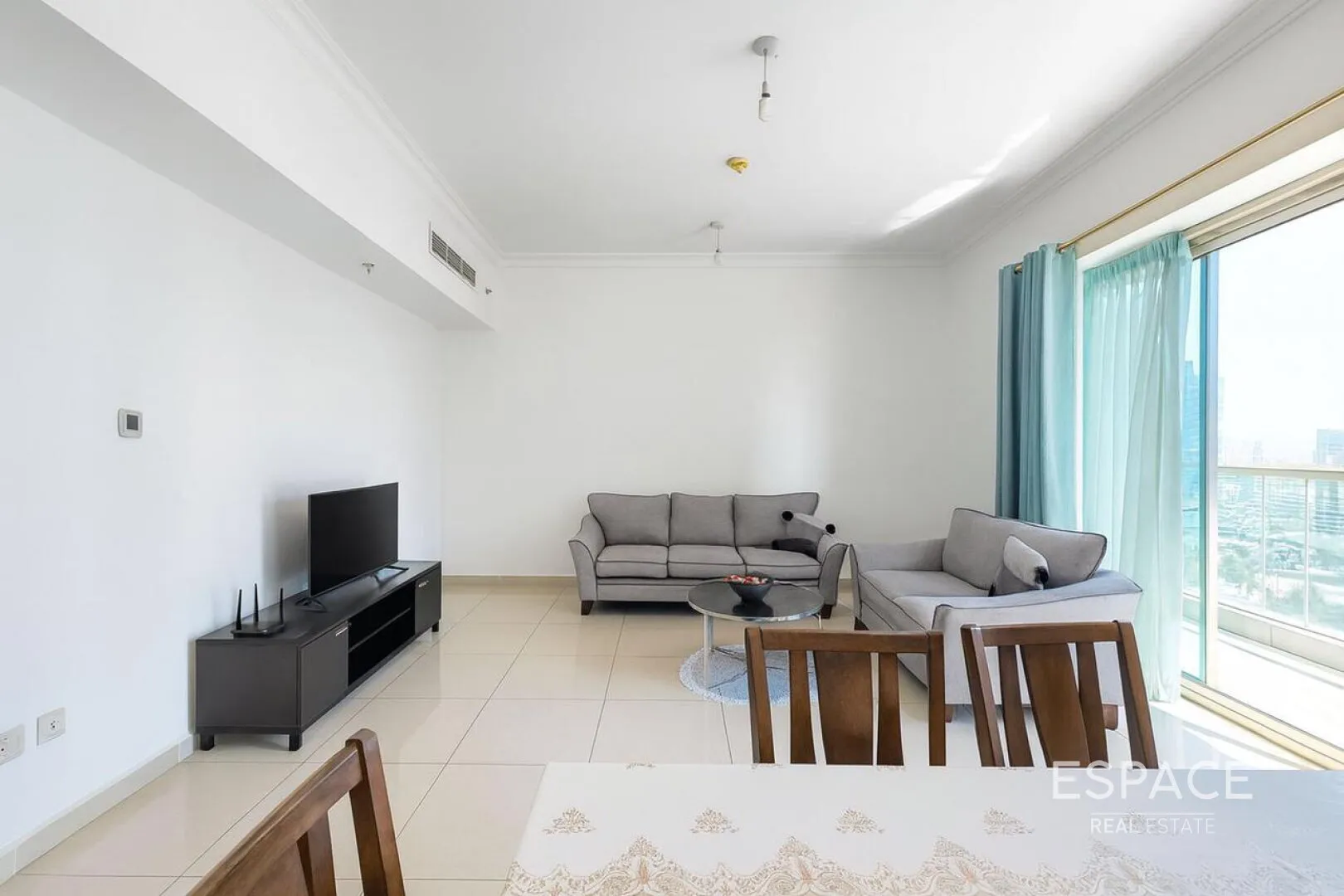 single static gallery