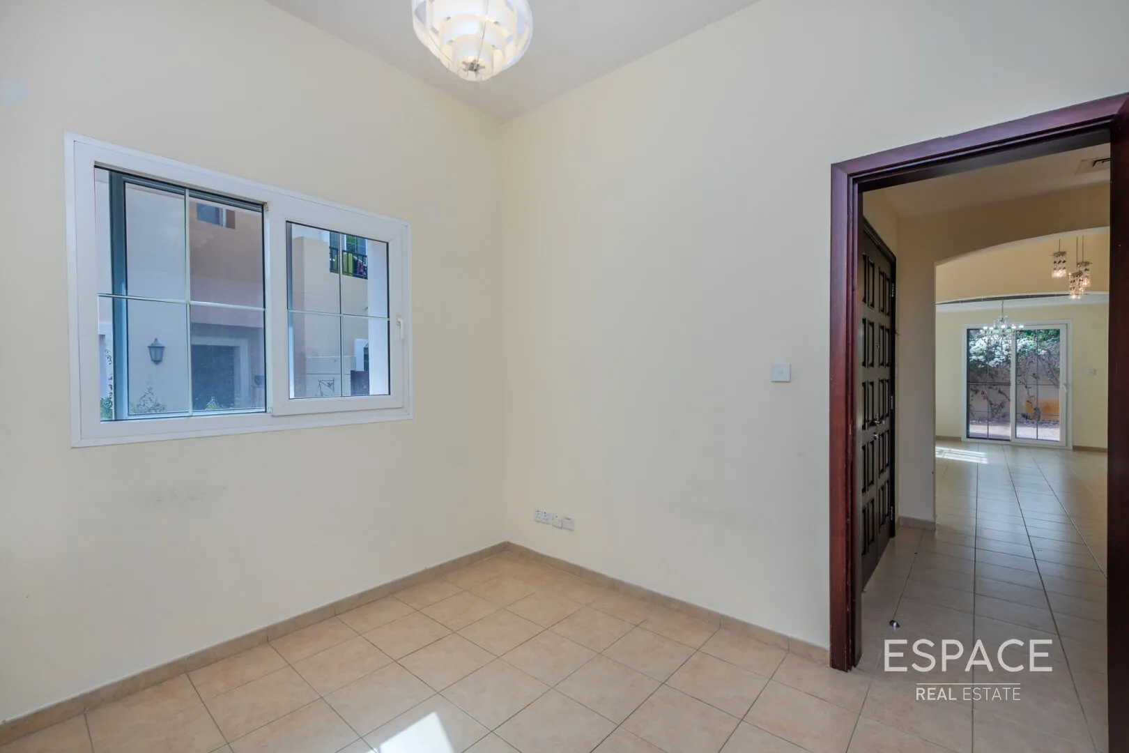 single static gallery