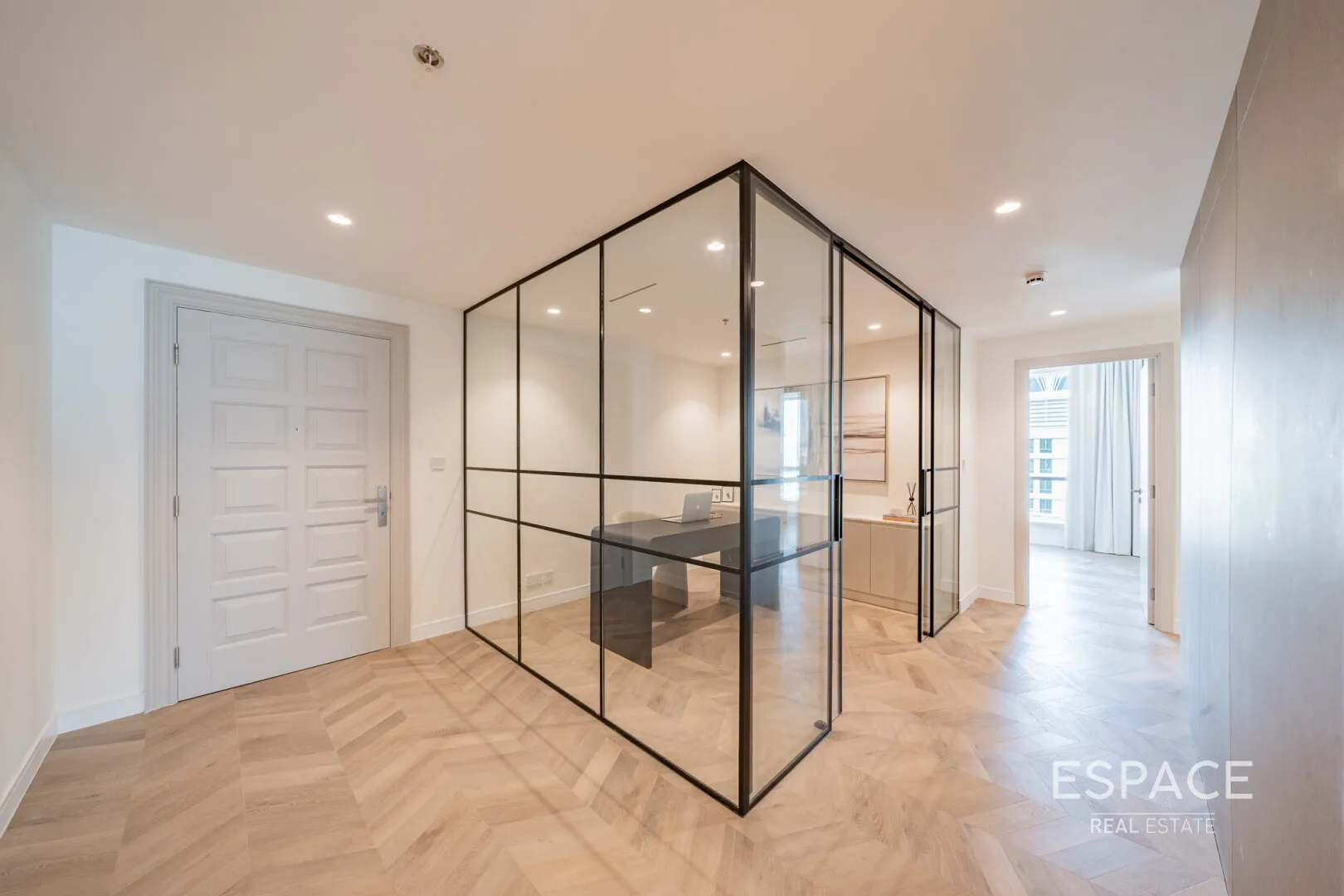 PropertiesGalleryCamera
