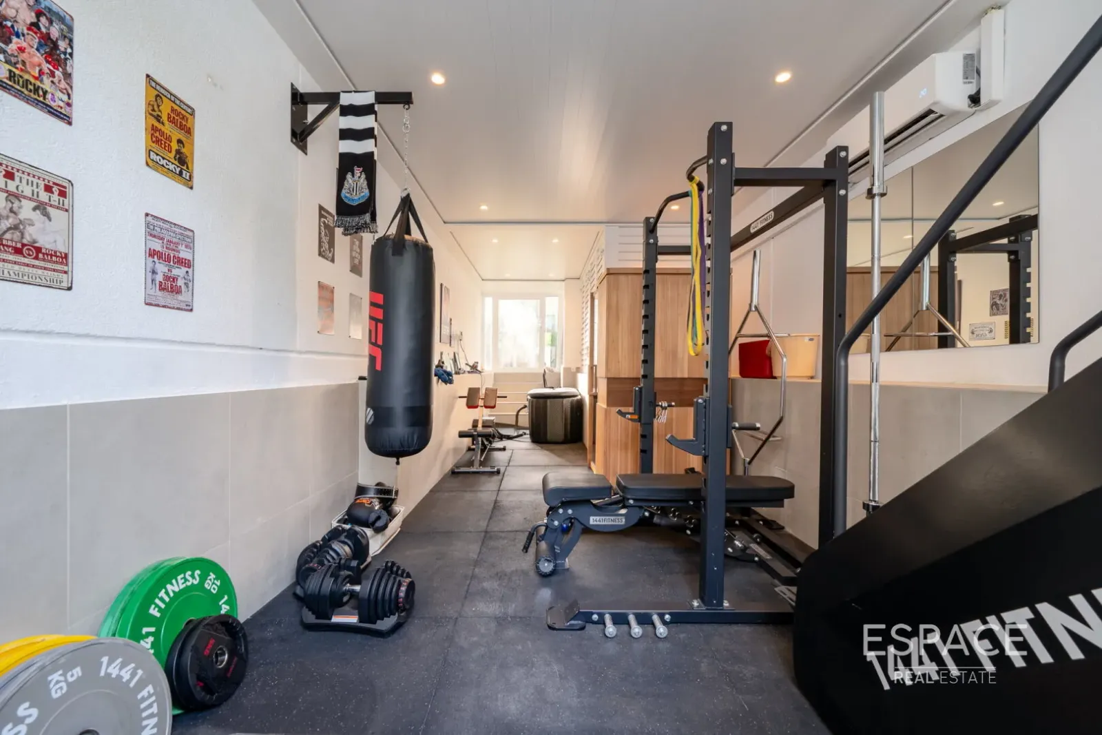 PropertiesGalleryCamera
