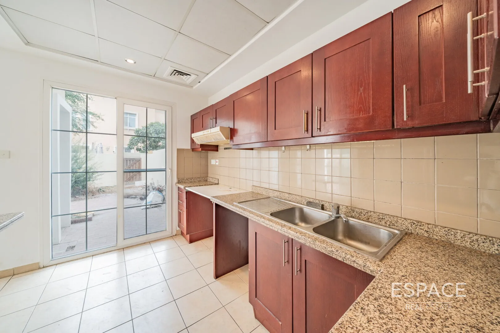 single static gallery