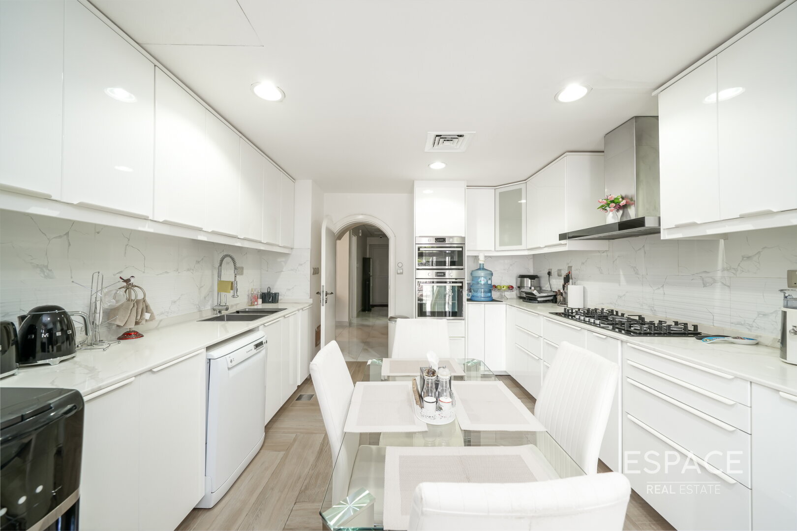 PropertiesGalleryCamera