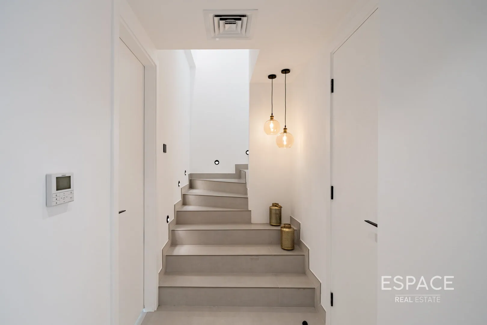 single static gallery