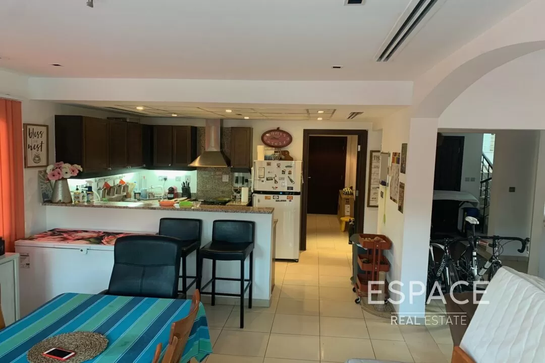 single static gallery