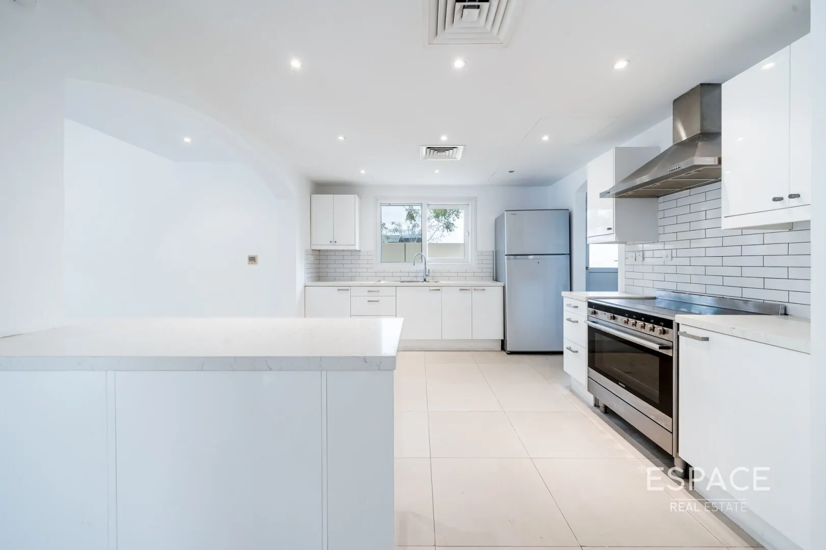 single static gallery