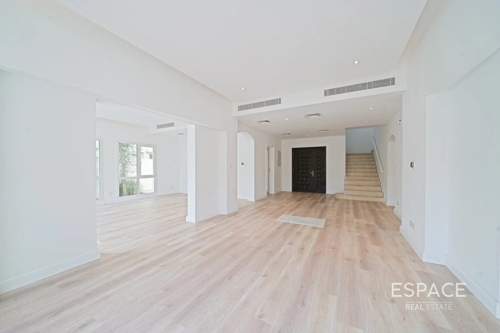 single static gallery