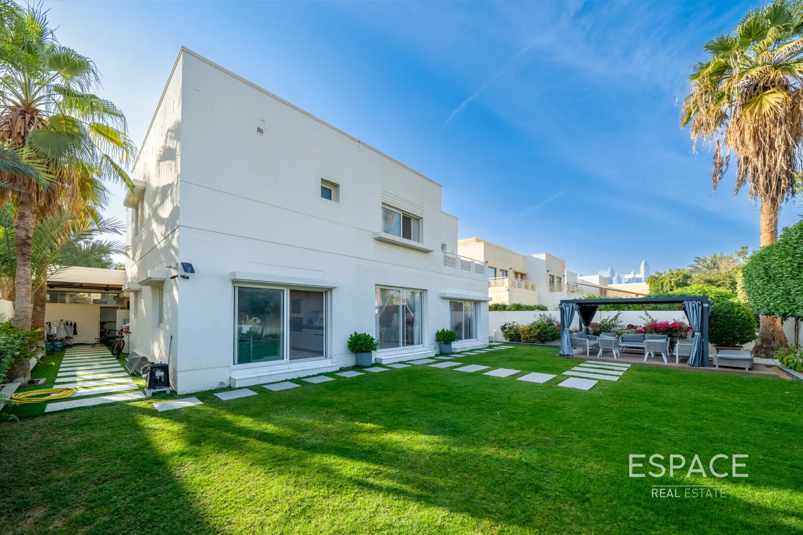 single static gallery