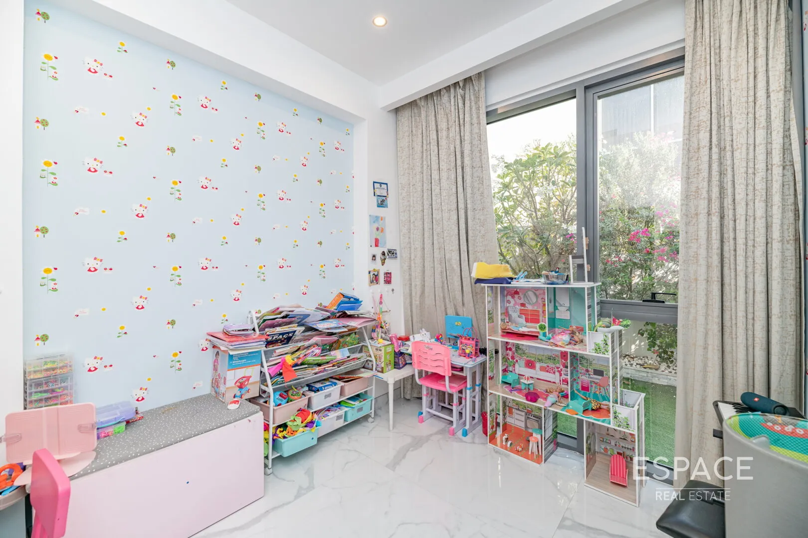 single static gallery