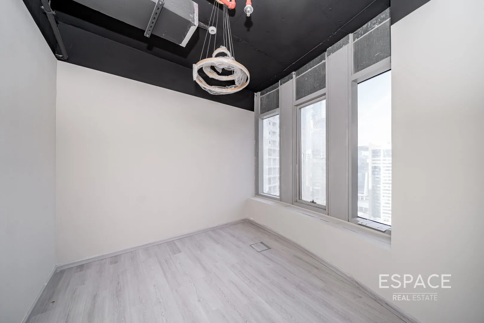 single static gallery