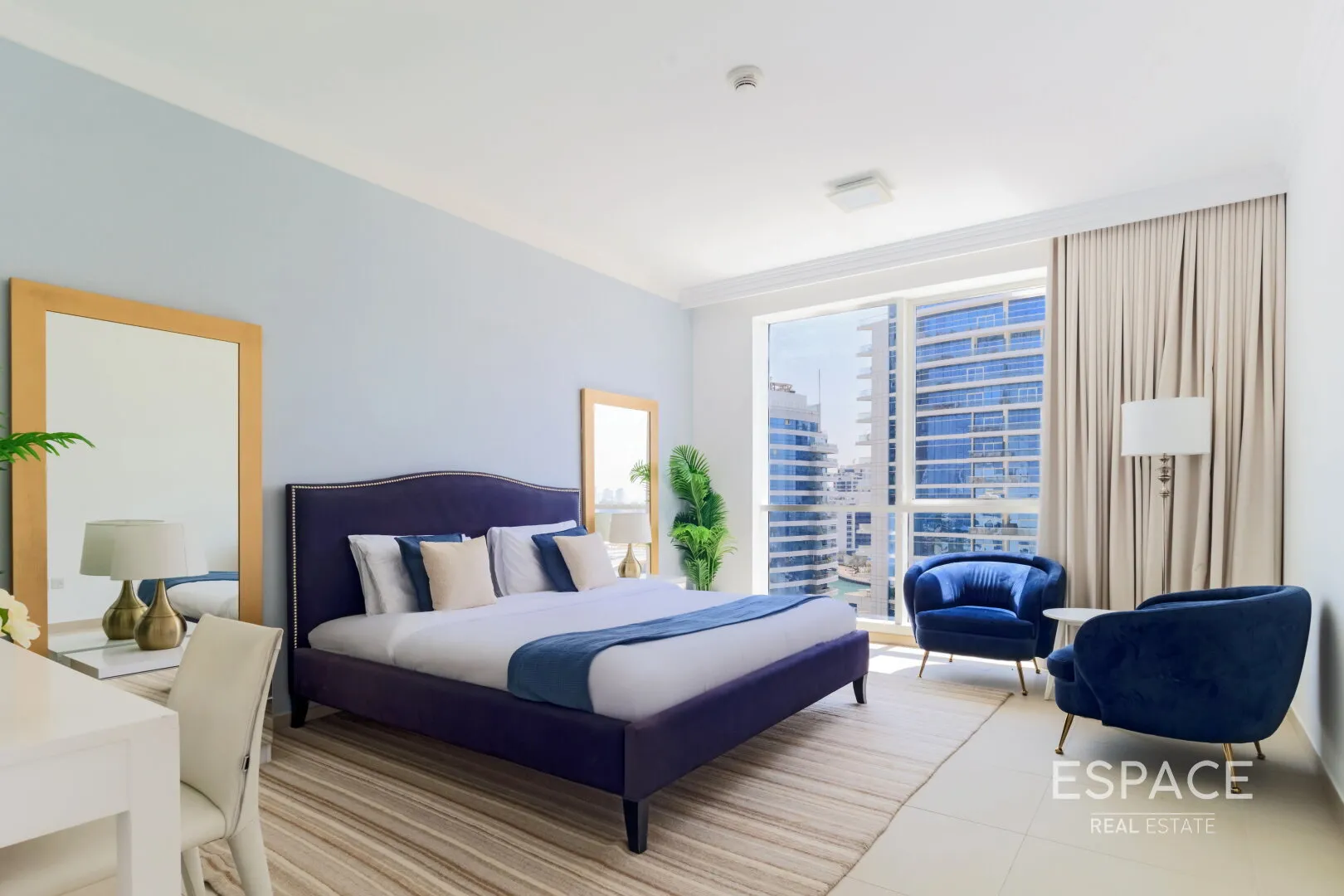 single static gallery