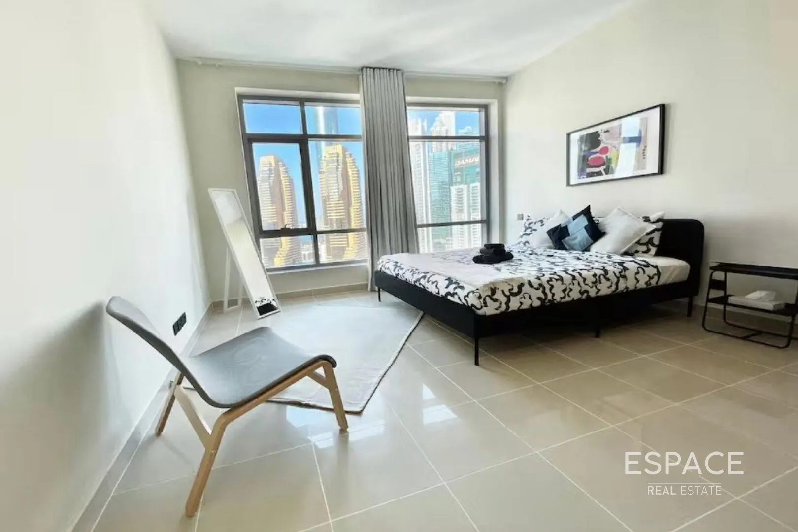 PropertiesGalleryCamera
