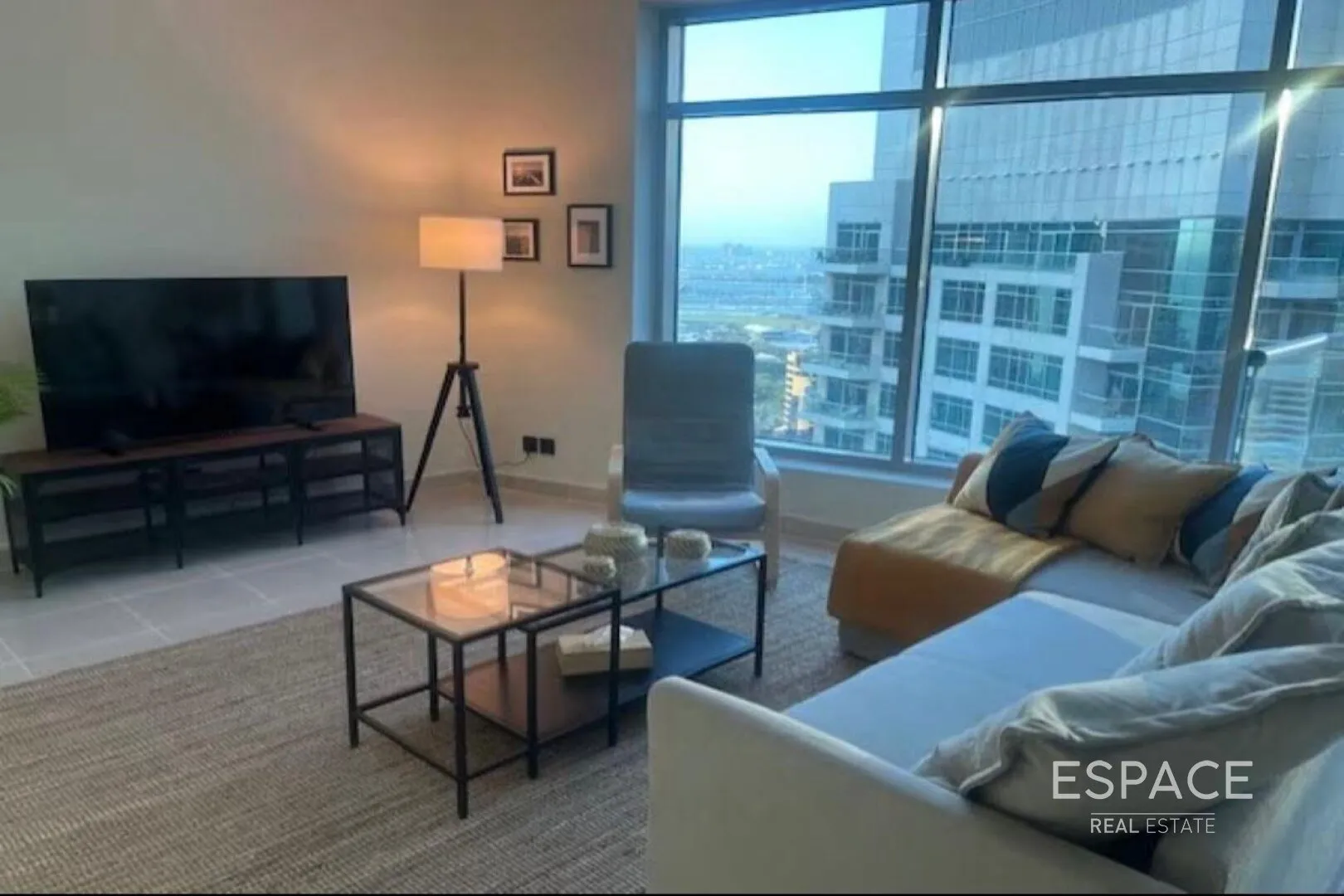 PropertiesGalleryCamera