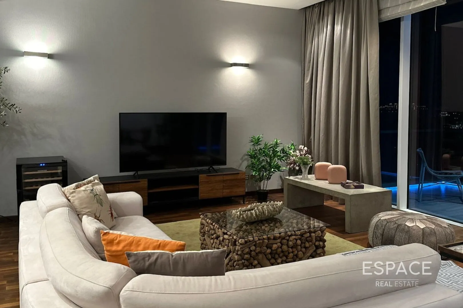 single static gallery