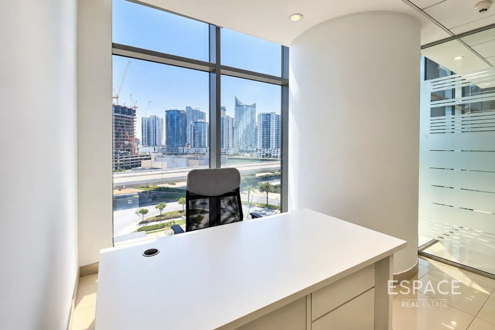 PropertiesGalleryCamera